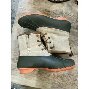 Serra Womens Sz 9 Tan & Green Duck Boots Faux Fur Lined Insulated 3M Thinsulate